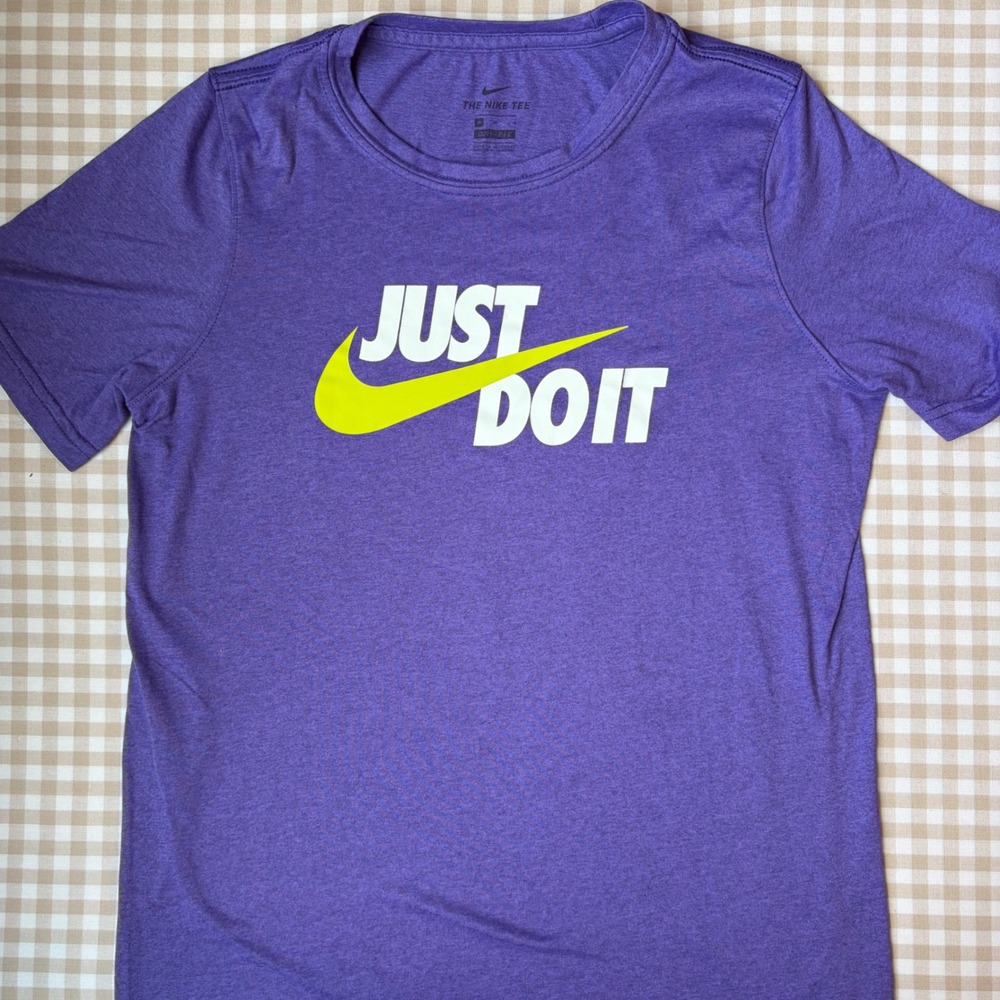 Nike Girls Size M Dry Fit / Purple and Yellow Tee